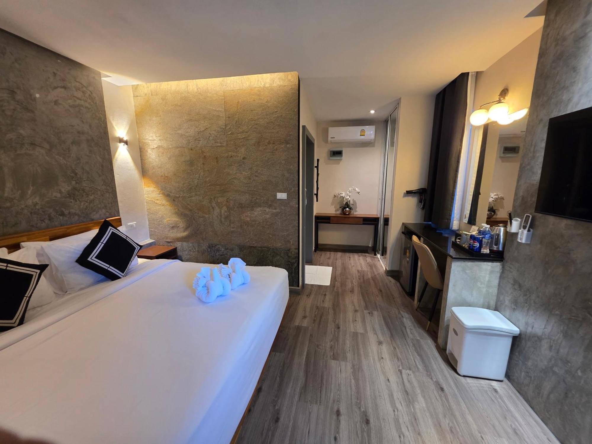 Tt Naiyang Beach Phuket Nai Yang Exterior photo