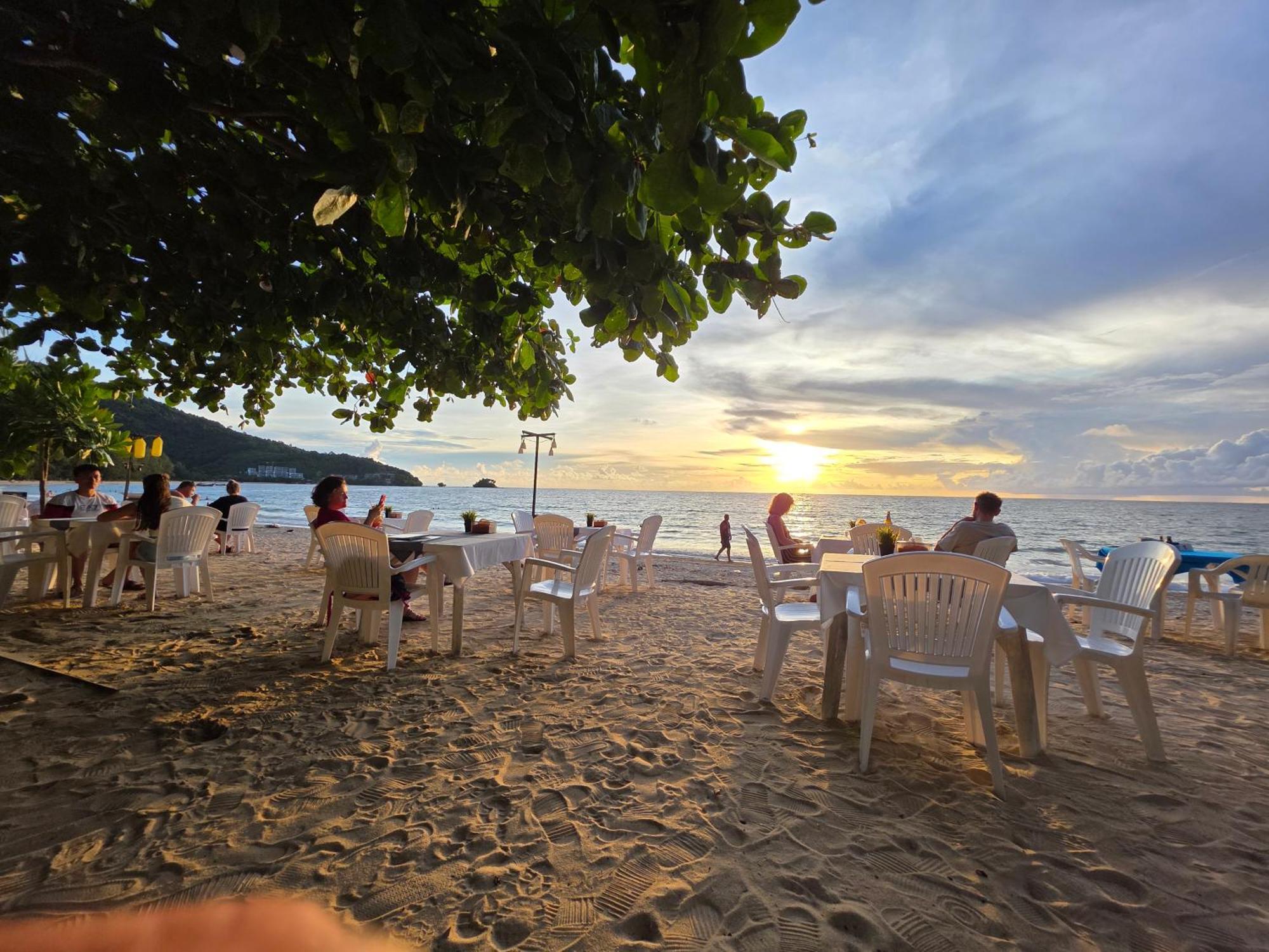 Tt Naiyang Beach Phuket Nai Yang Exterior photo